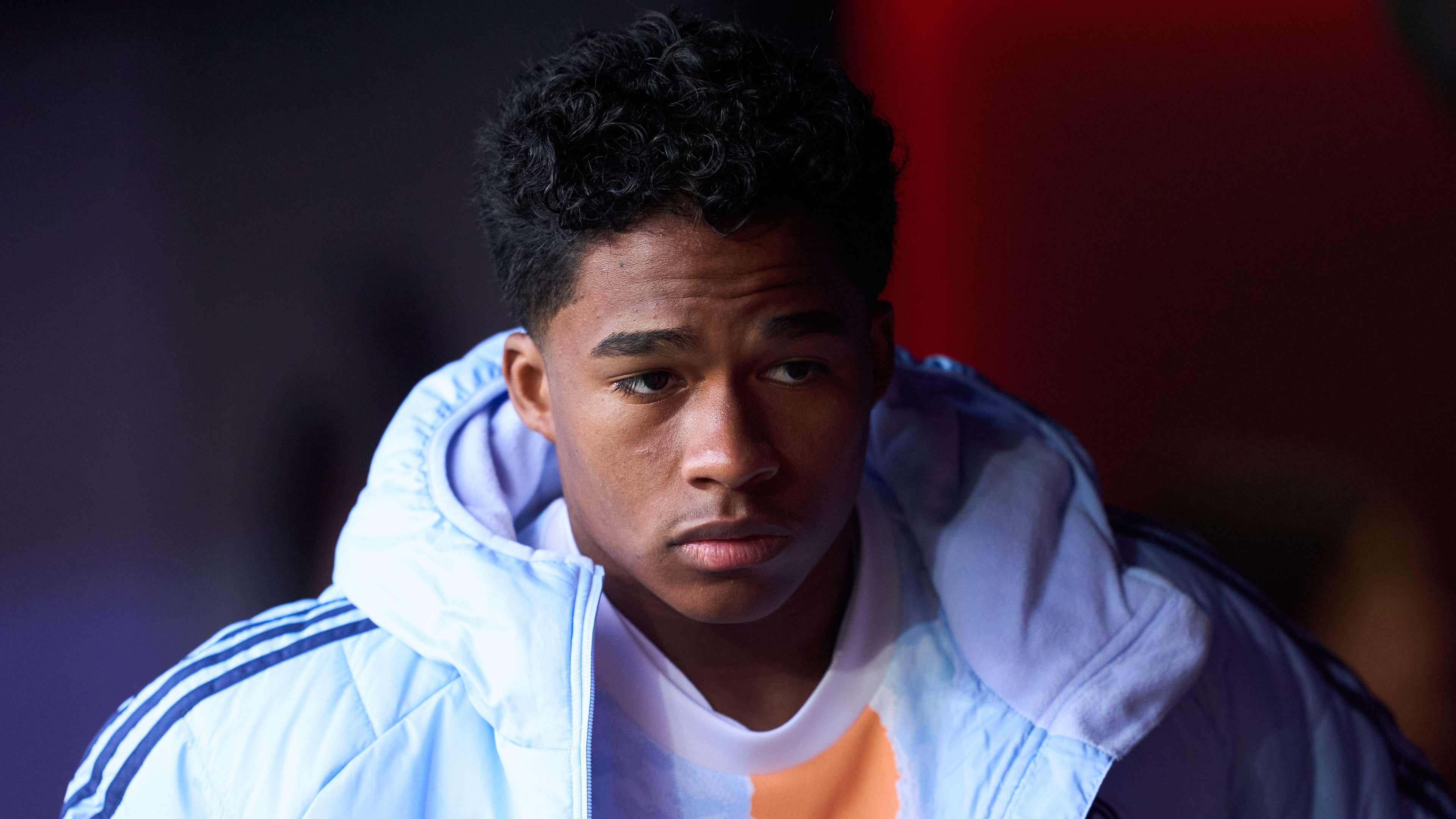 场地自行车女子争先赛决赛激烈角逐冠军诞生